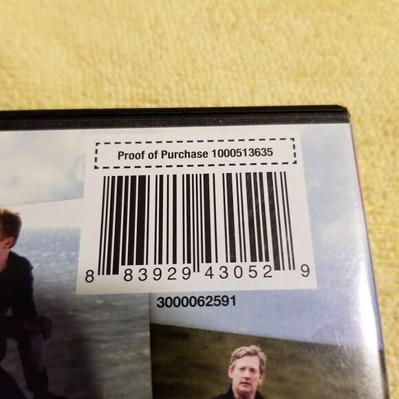 Shetland Season One and Two DVD set - Picture 4 of 4